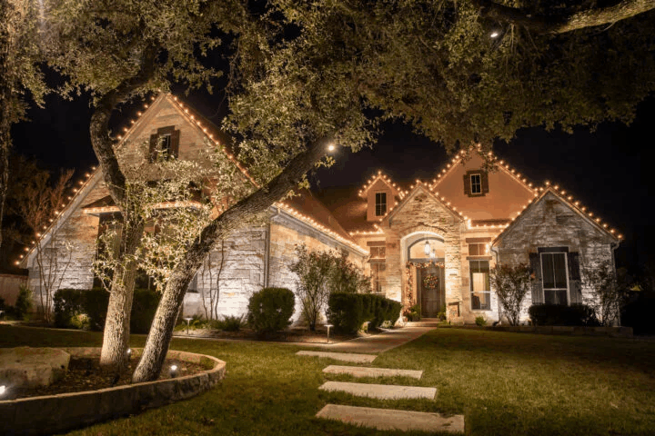 Top Choice Lawn Care Opens Scheduling for Holiday Lighting Services photo tour