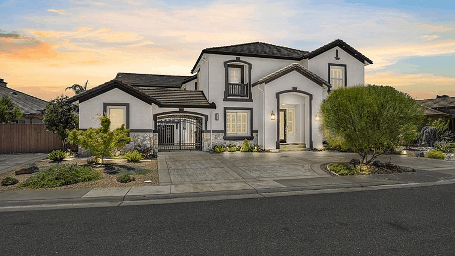 6600 Caprezzo Way Elk Grove, CA 95757 photo tour