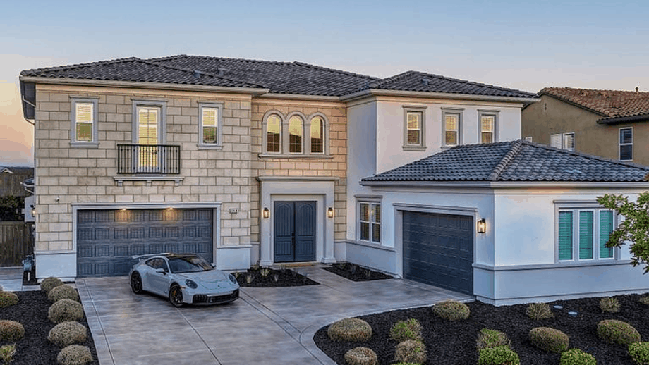 4068 Whitney Vista Ln, Rocklin, CA 95677 photo tour