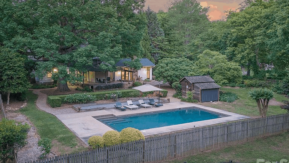 10915 Beatties Ford Rd Huntersville, NC 28078 photo tour