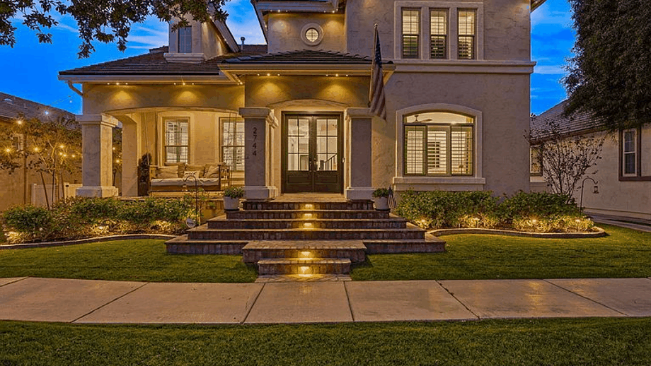 2744 E James Street, Gilbert, AZ 85296 photo tour