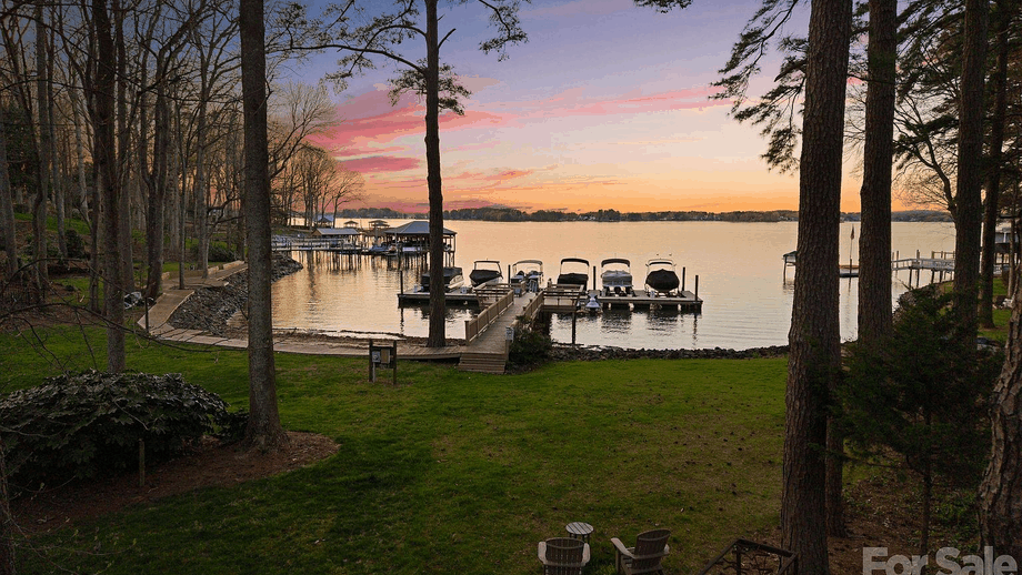 16208 Weatherly Way, Huntersville, NC 28078 photo tour