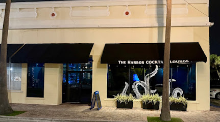 Coastal Sips Near the Indian River